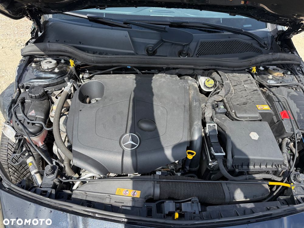 Mercedes-Benz CLA 200 d 7G-DCT SCORE - 20