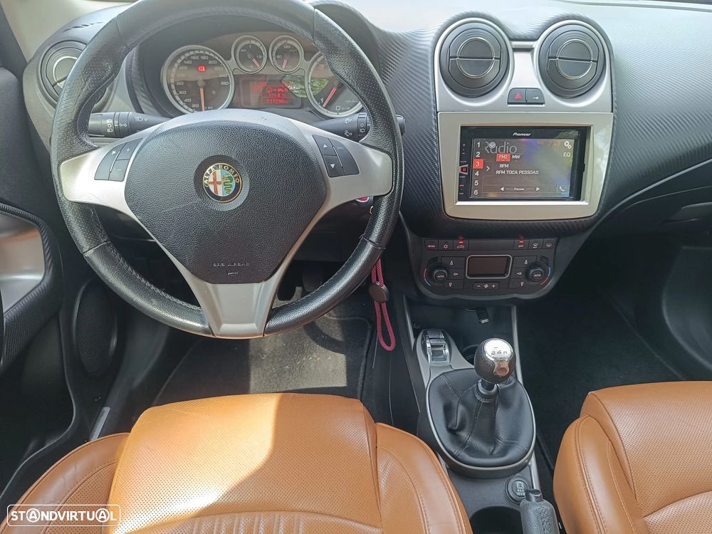 Alfa Romeo MiTo 1.3 JTD Distinctive - 10
