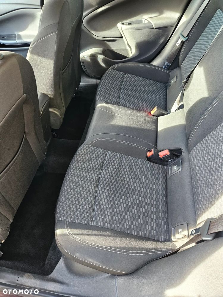 Opel Astra 1.4 Turbo Innovation - 13