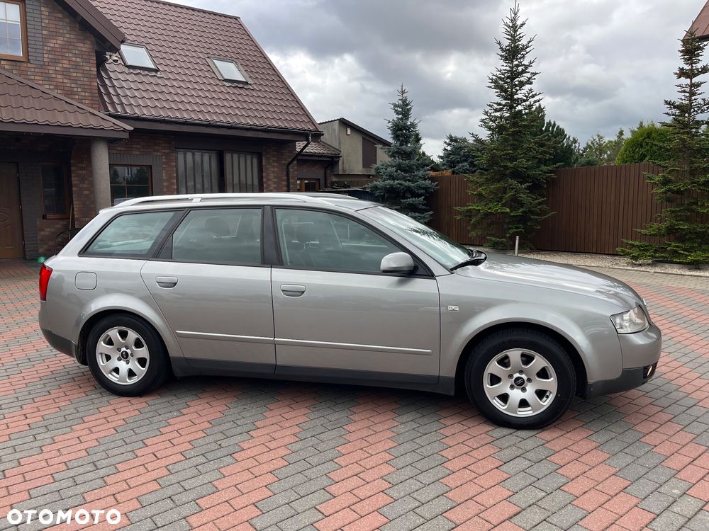 Audi A4 Avant - 5