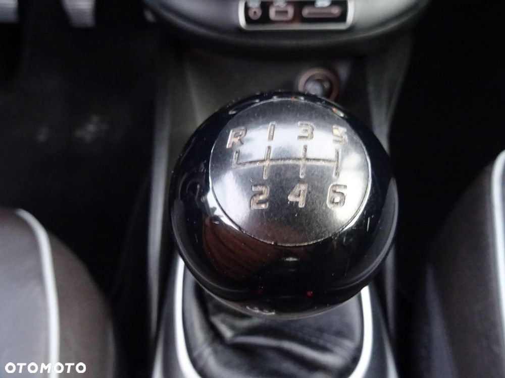 Fiat 500X 1.6 MultiJet Lounge - 33