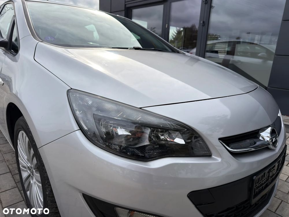 Opel Astra 1.6 Cosmo - 18