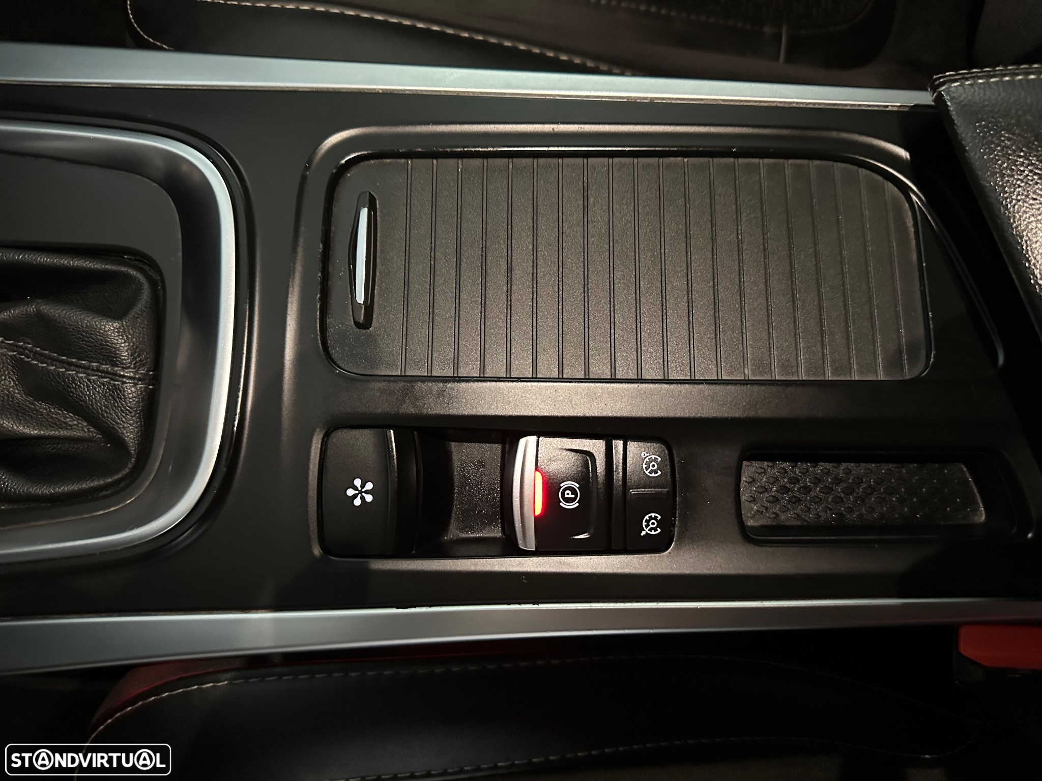 Renault Mégane Sport Tourer ENERGY dCi 110 EDC INTENS - 33