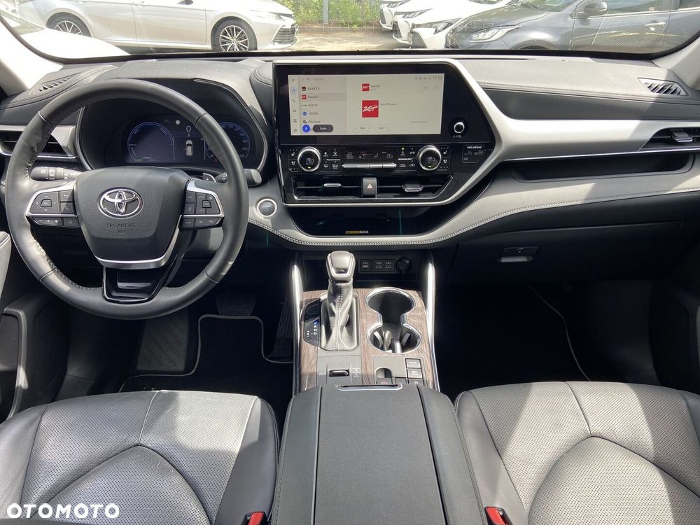 Toyota Highlander - 4