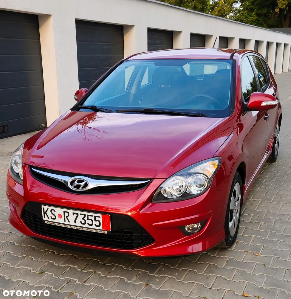 Hyundai i30 1.4 Classic + - 11