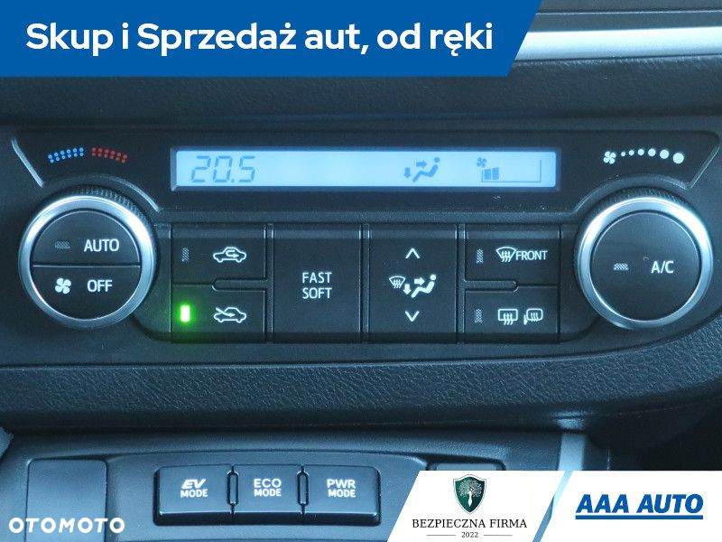 Toyota Auris - 14