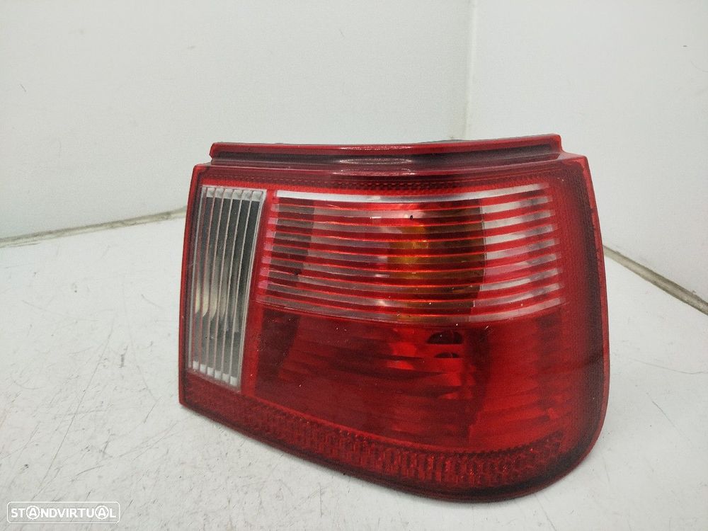 Farolim Stop Dto Seat Ibiza Ii (6K1) - 2