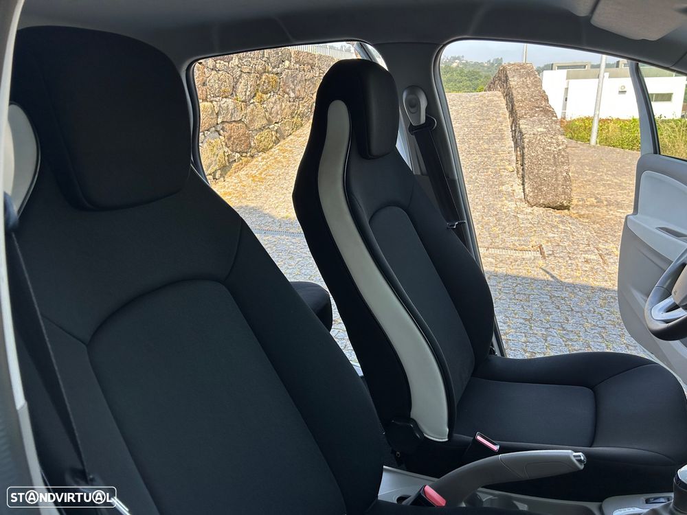 Renault Zoe (c/ Bateria) Life 40 Q90 - 20