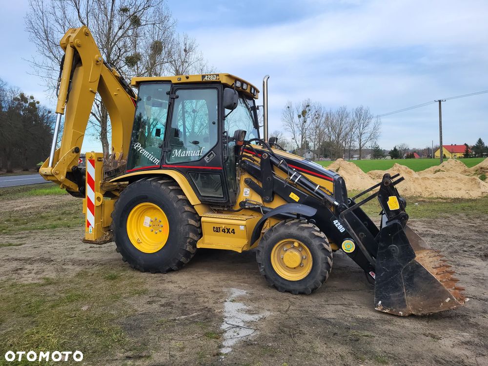 Caterpillar 428D - 1