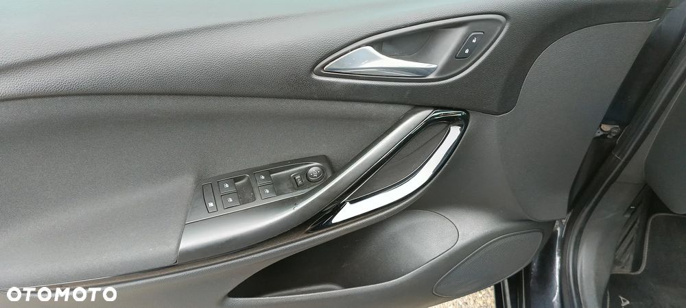 Opel Astra V 1.6 CDTI Dynamic S&S - 13