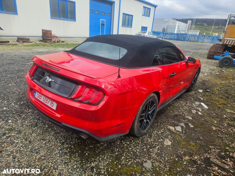 Ford Mustang Cabrio 2.3 Eco Boost - 8