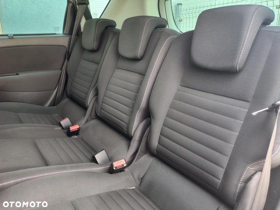 Renault Scenic - 12