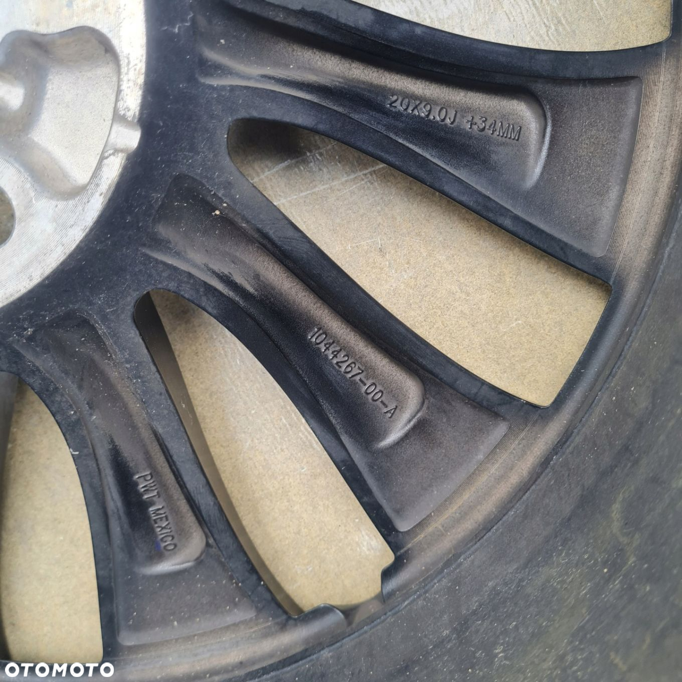 TESLA MODEL 3 FELGA 20x9J 1044267-00-A UBERTURBINE - 4