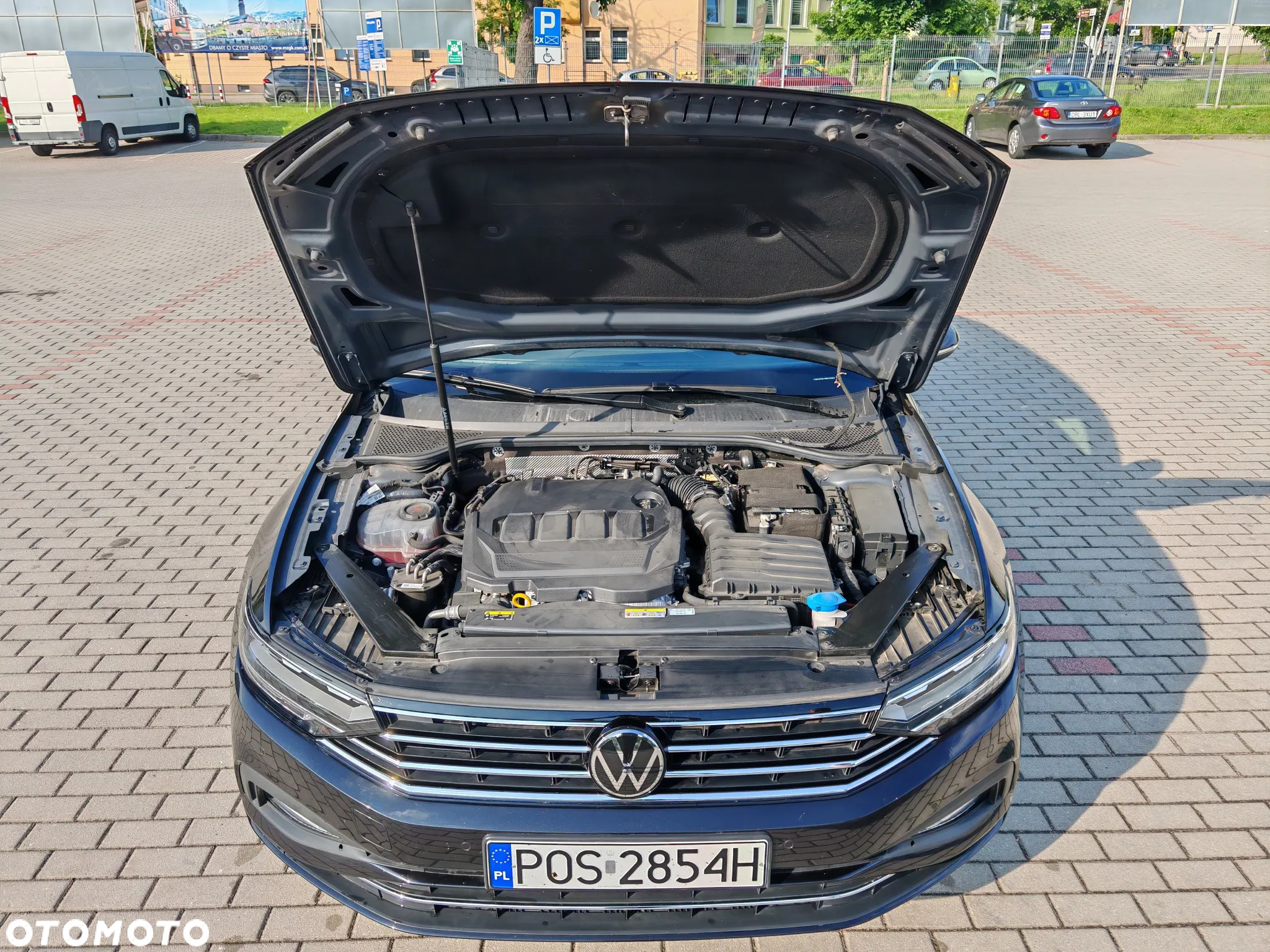 Volkswagen Passat Variant 2.0 TDI DSG (BlueMotion Technology) Comfortline - 4