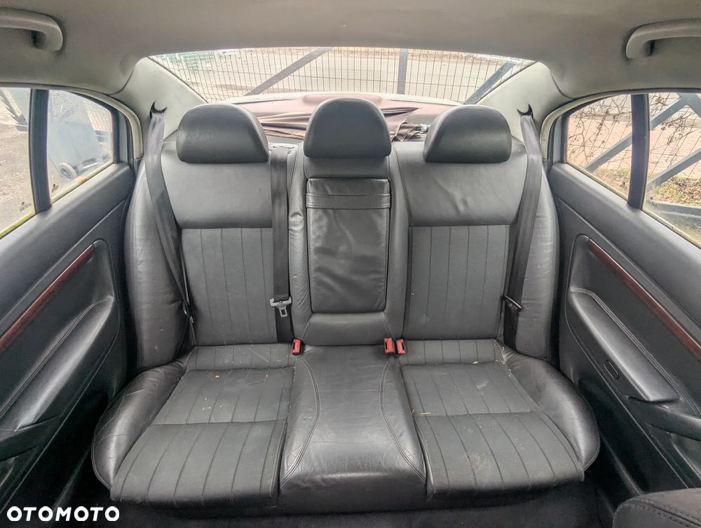 Skoda Superb I 2003 1.9 TDI 96kW - Auto na części - 9
