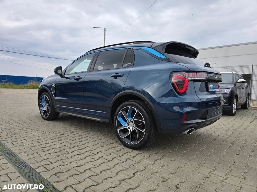 Lynk&Co 01 - 6