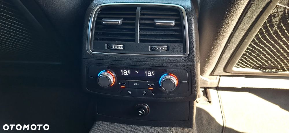 Audi A6 Avant 2.0 TDI Ultra DPF S tronic - 19