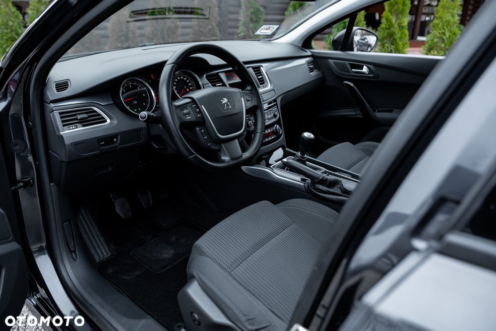 Peugeot 508 HDi FAP 140 Allure - 16