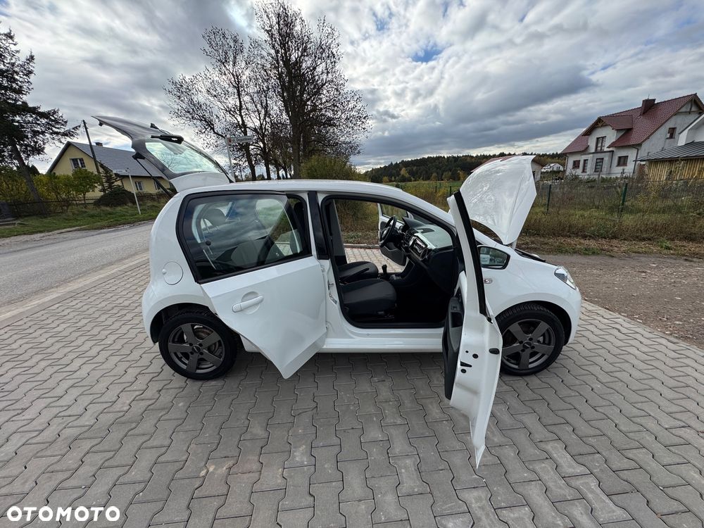 Volkswagen up! 1.0 high EU6 - 4