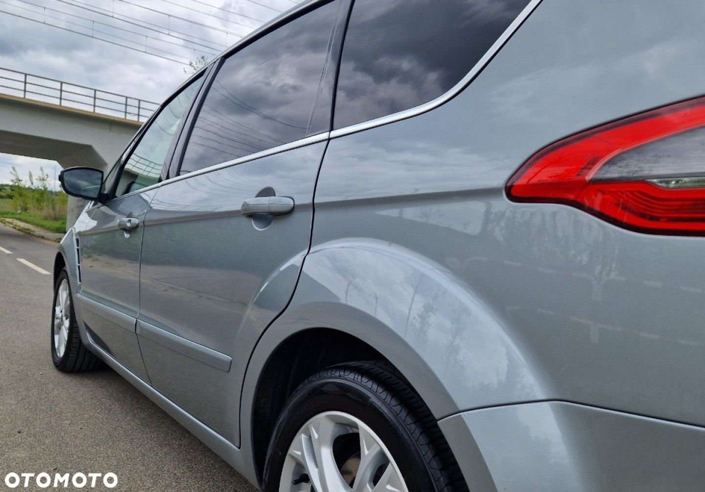 Ford S-Max 2.0 TDCi DPF Titanium - 15