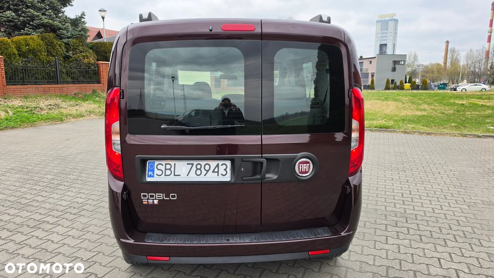 Fiat Doblo 1.4 T-Jet 16V Lounge - 20