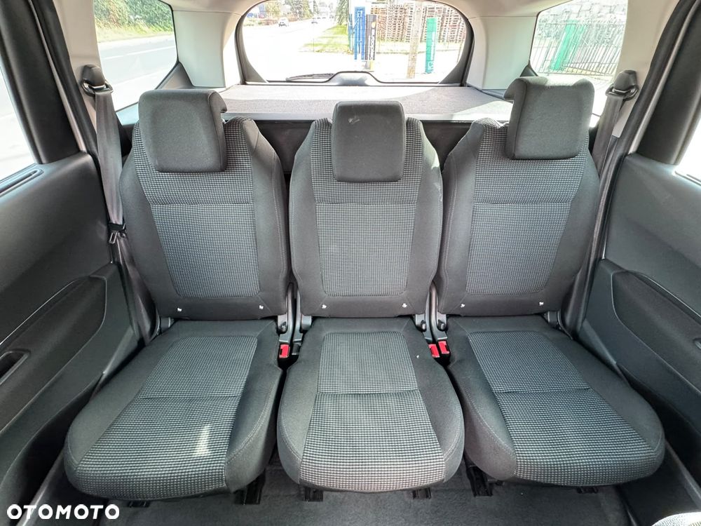 Peugeot 5008 1.6 HDi Premium - 23