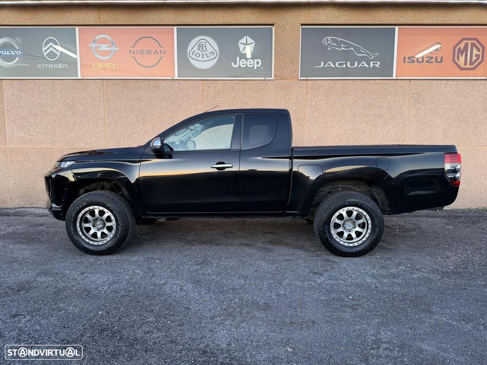 Mitsubishi L200 2.3 DI-D Strakar CD Connect Edition 4WD - 1