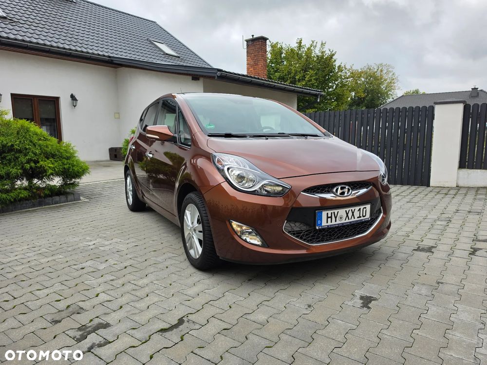Hyundai ix20 1.6 Premium - 1