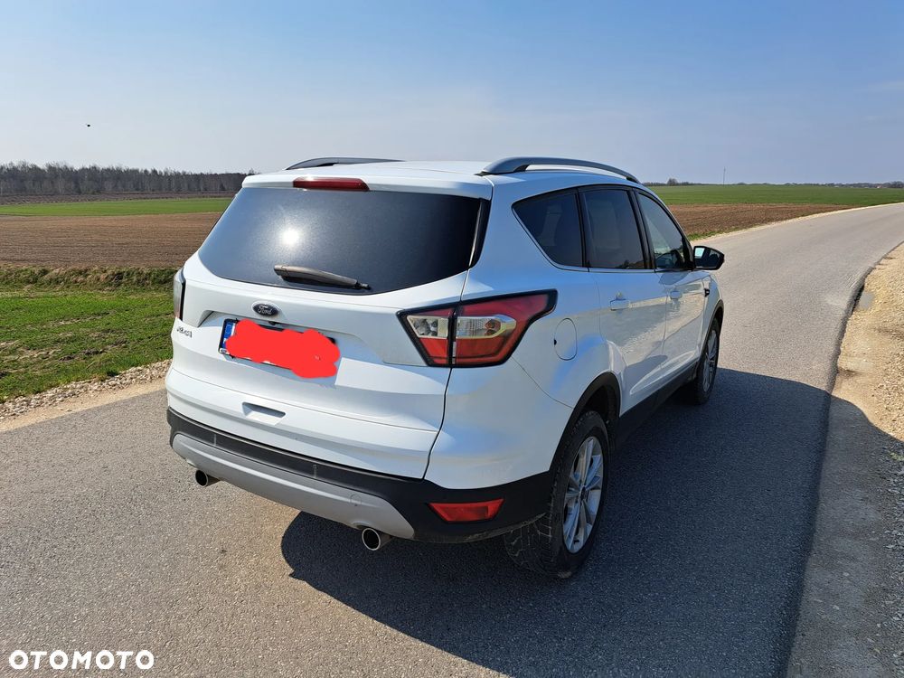Ford Kuga 2.0 TDCi 2x4 Business Edition - 6