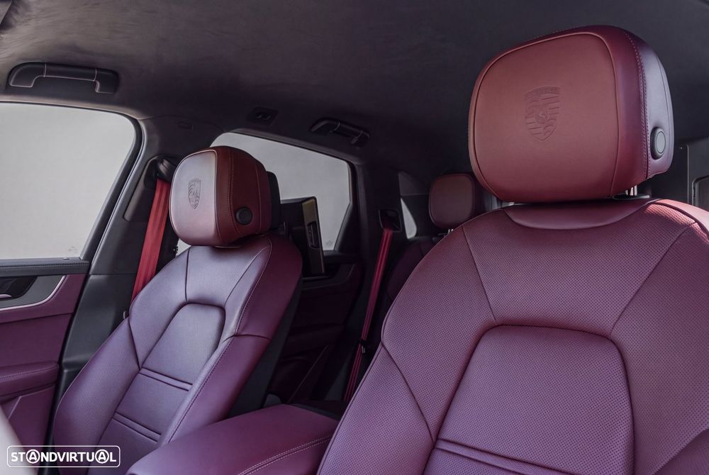 Porsche Cayenne Turbo E-Hybrid Tiptronic S - 12