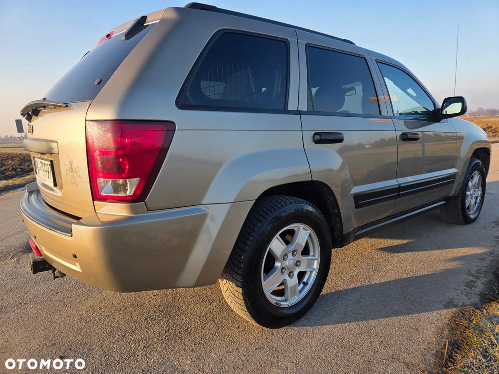 Jeep Grand Cherokee - 15