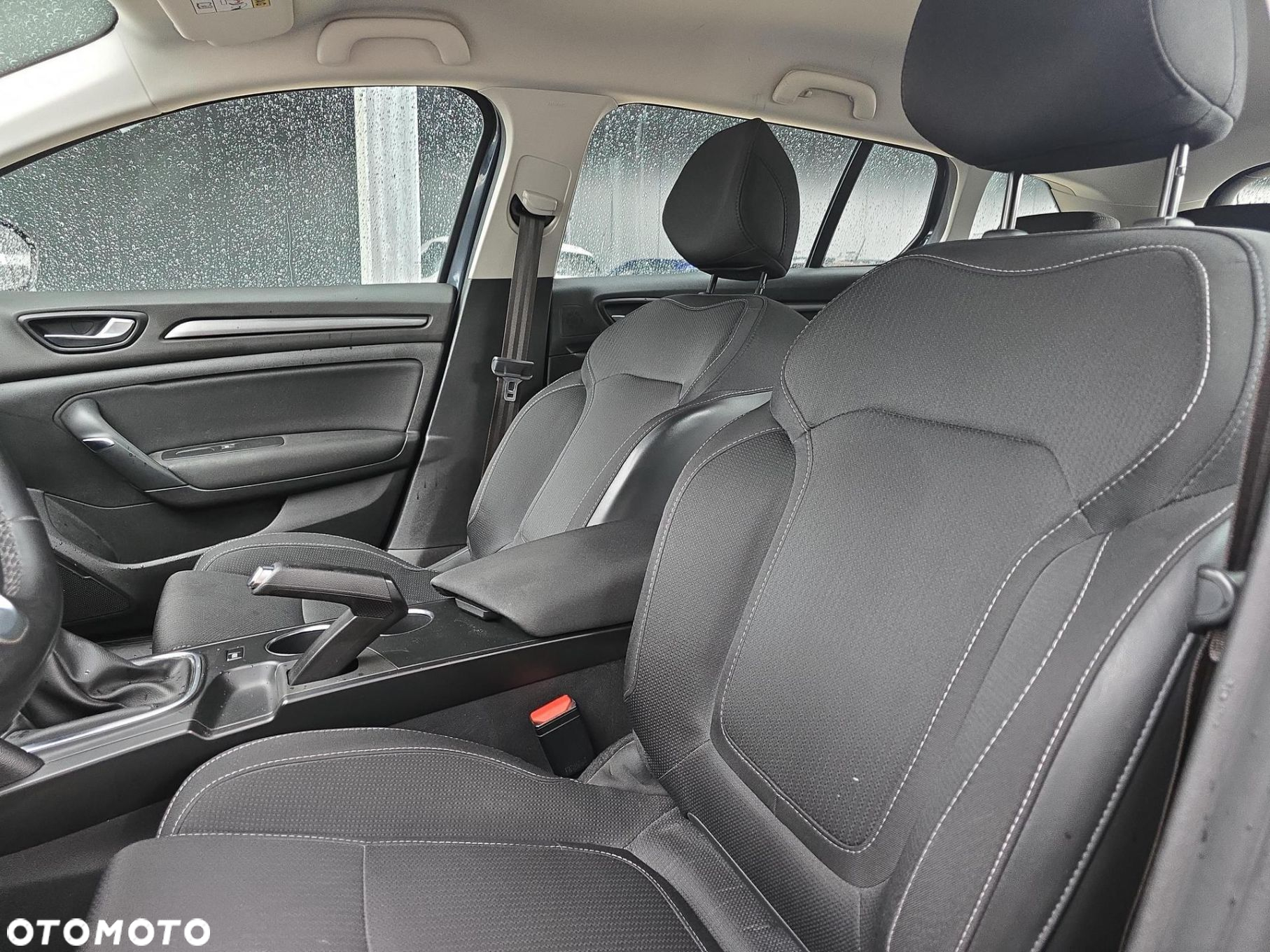 Renault Megane 1.3 TCe FAP Zen - 13