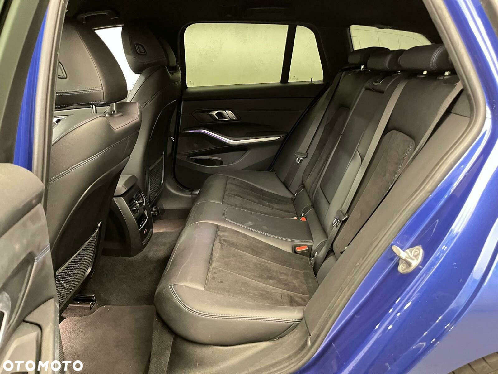 BMW Seria 3 320d xDrive M Sport sport - 32