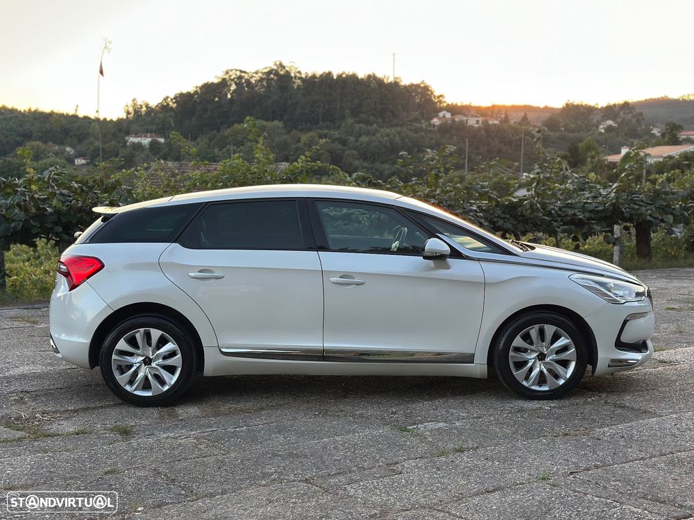 DS DS5 1.6 BlueHDi So Chic - 22