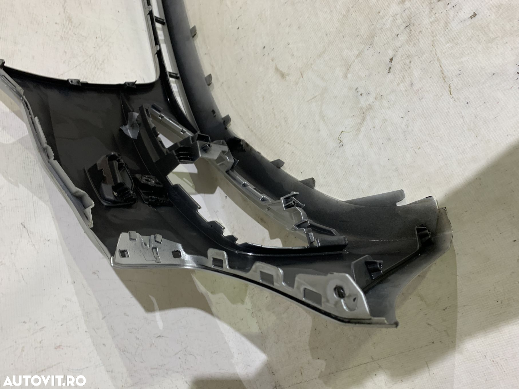 Bara fata Audi A3, Hatchback, 2013, 2014, 2015, 2016, cod origine OE 8V3807437, cu gauri pentru spalatori faruri. - 7