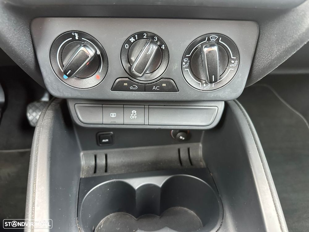 Audi A1 1.6 TDI S-line - 9