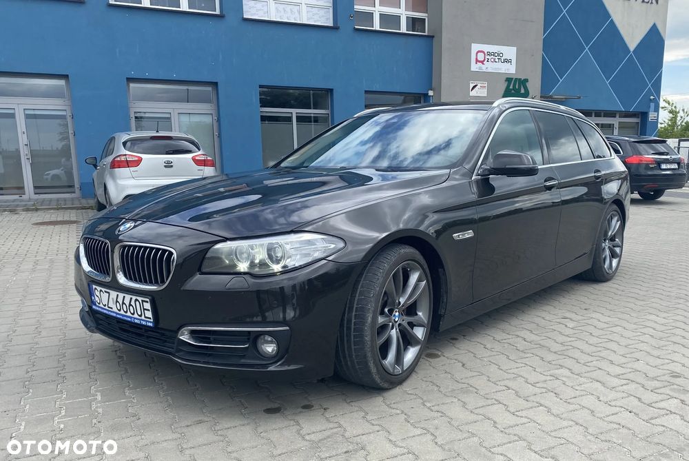 BMW Seria 5 520d Luxury Line - 2