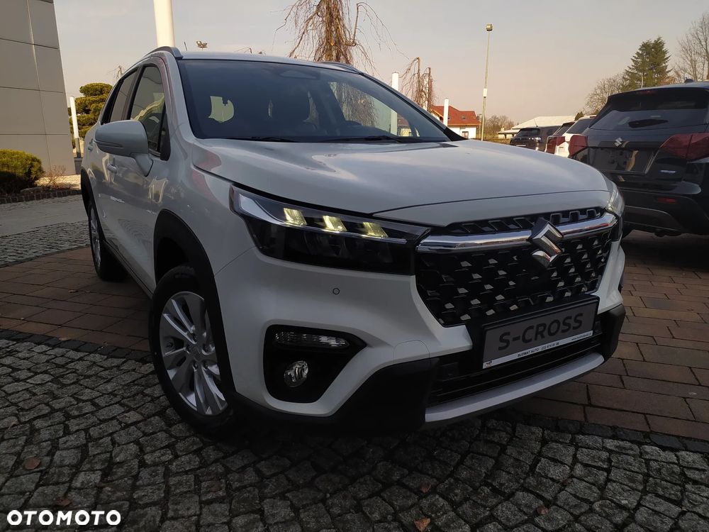 Suzuki S-Cross 1.4 BoosterJet mHEV Premium Plus SP - 14