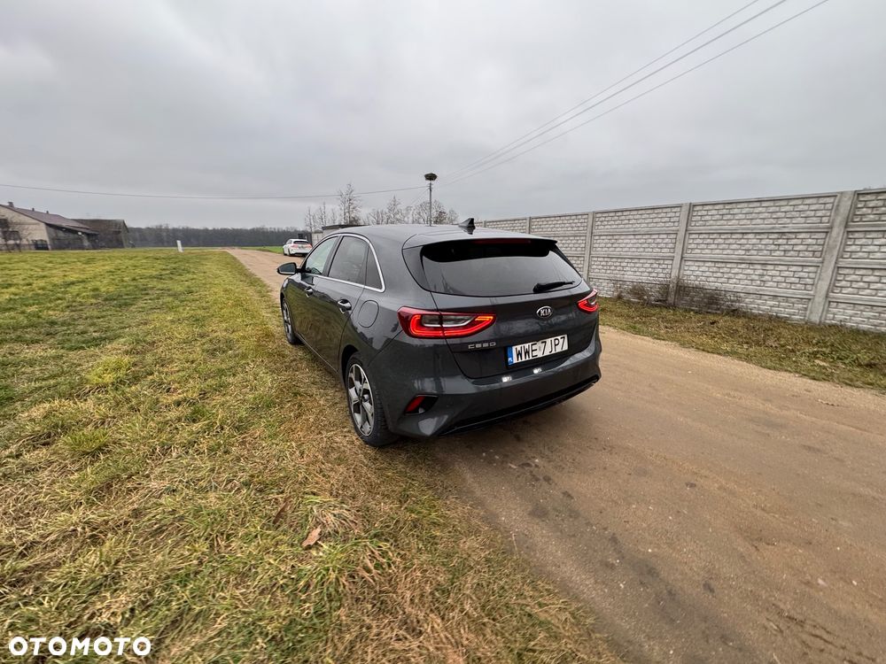 Kia Ceed 1.6 CRDi Edition 7 - 17