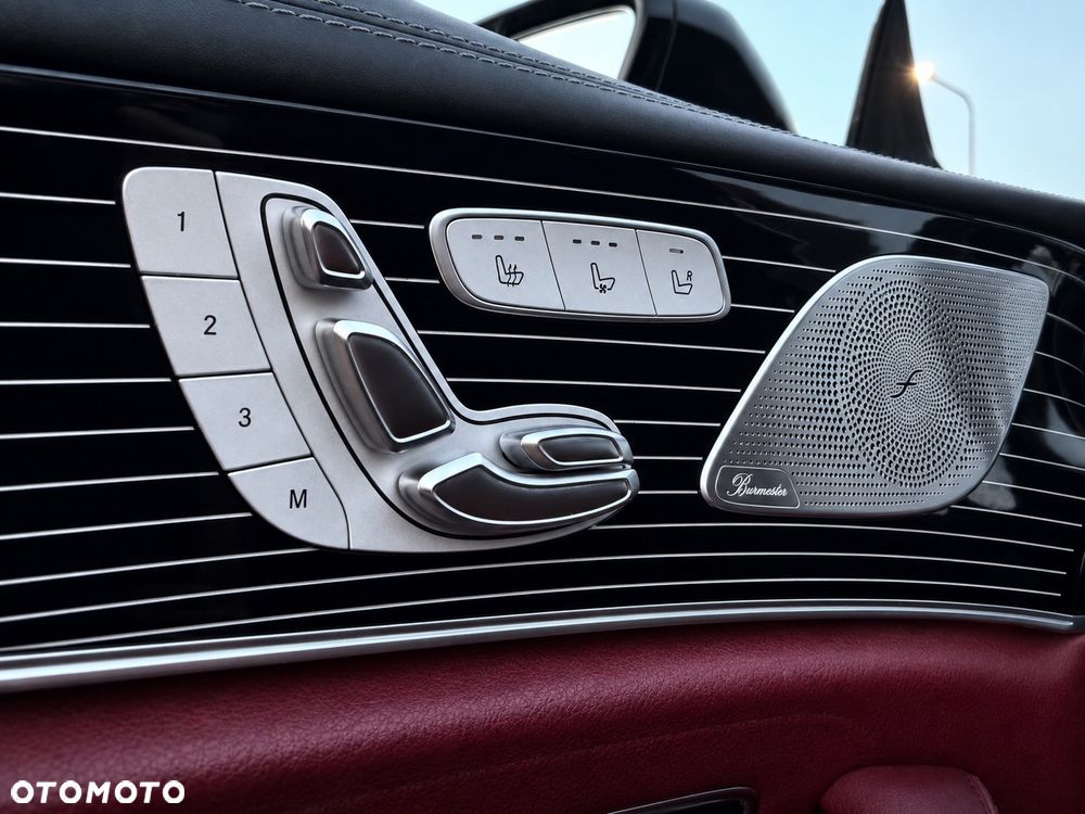 Mercedes-Benz CLS - 37
