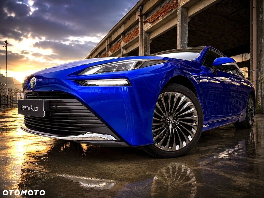 Toyota Mirai - 2