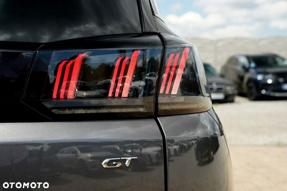 Peugeot 5008 - 11