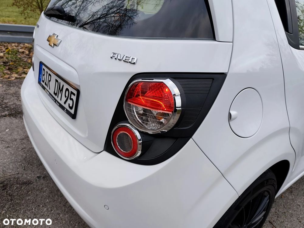 Chevrolet Aveo 1.6 LTZ S/S - 34