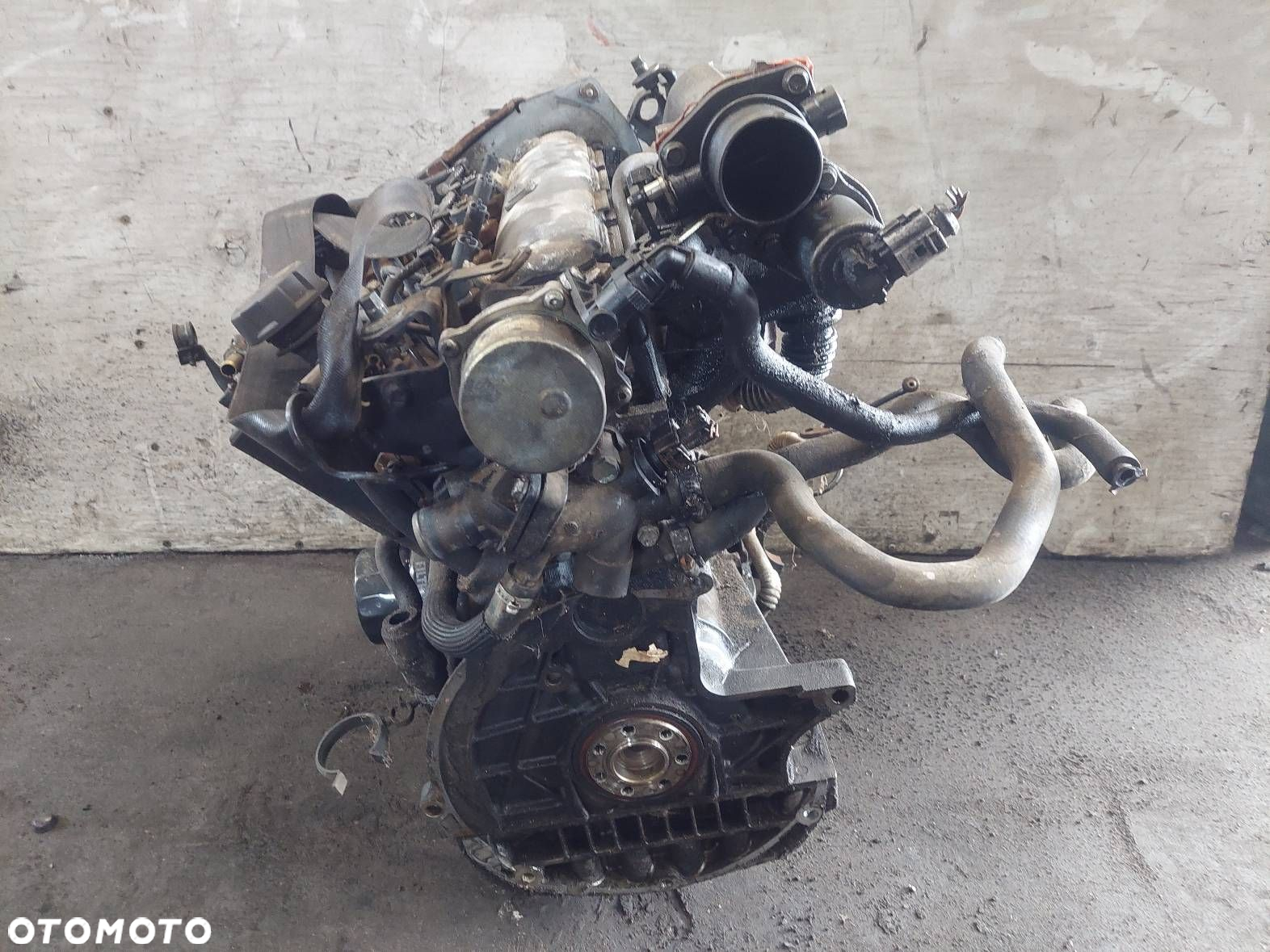 SILNIK DIESEL + POMPA WTRYSKI VOLVO V40 I 1.9 DI D4192T3 8200238528 - 4