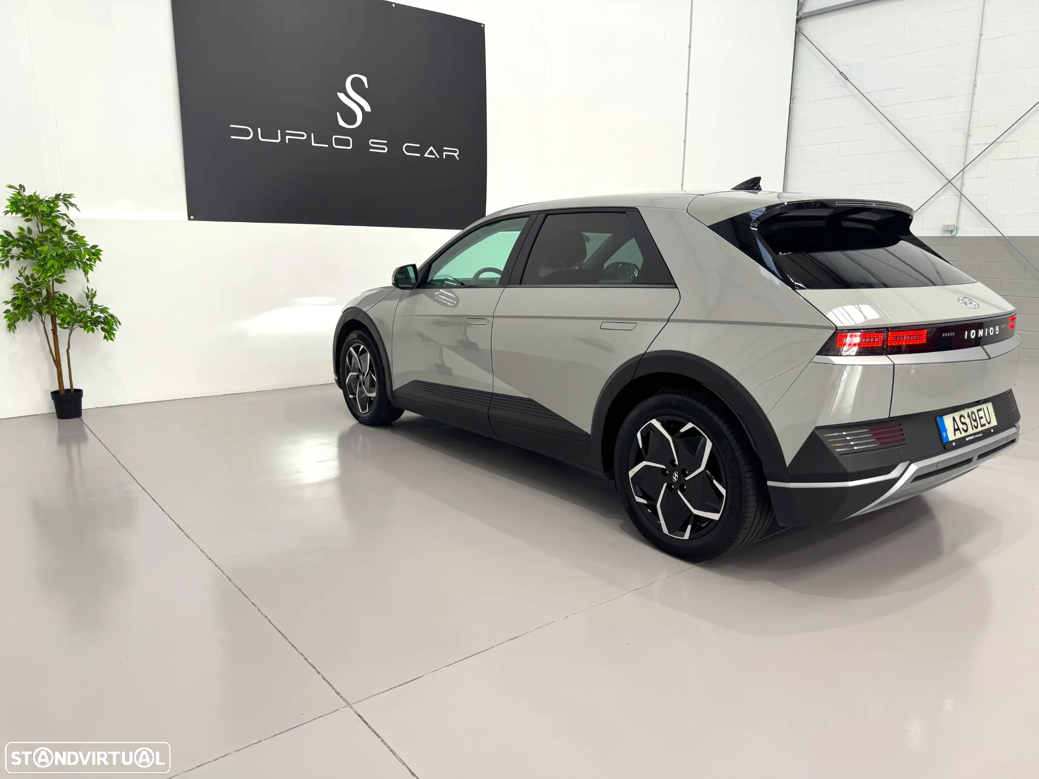 Hyundai Ioniq 5 73kWh Vanguard - 7