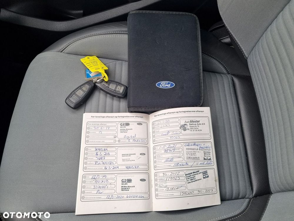 Ford Kuga 1.5 EcoBoost 2x4 Titanium - 22