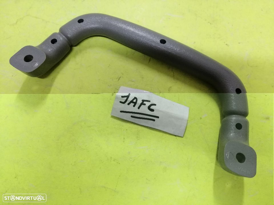 Punhos da cabine Mitsubishi Canter anos de 1996 até 2005 NOVOS - 1