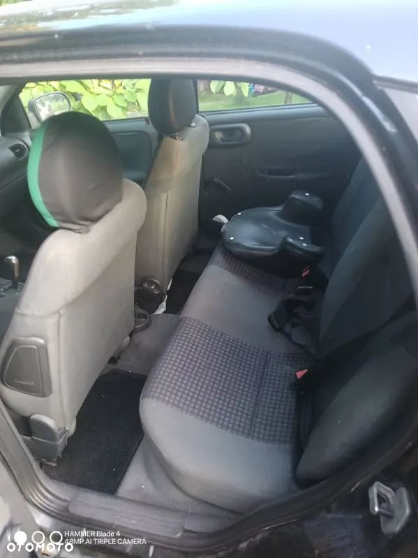 Opel Corsa - 7