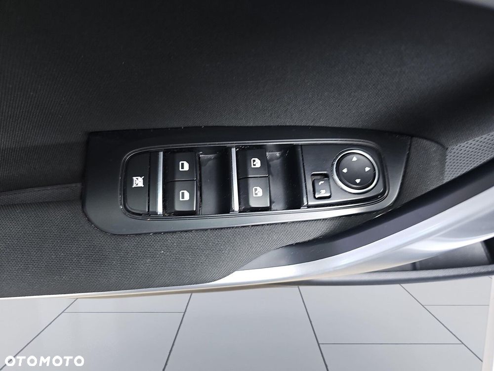 Kia Ceed 1.5 T-GDI M - 19