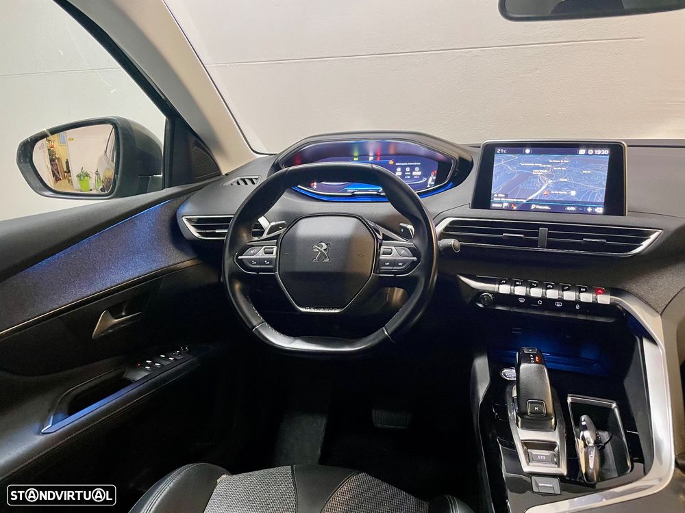 Peugeot 3008 1.2 PureTech Allure EAT8 - 15